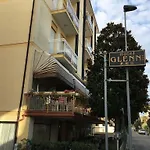 Glenn Отель