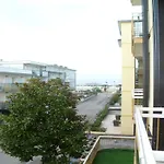 Glenn Отель 3*