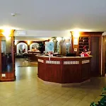 Hotel Glenn 3*