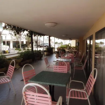 Glenn Hotel 3*