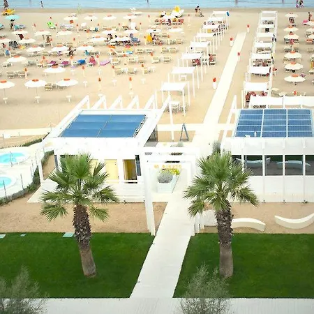 Hotel Glenn 3*