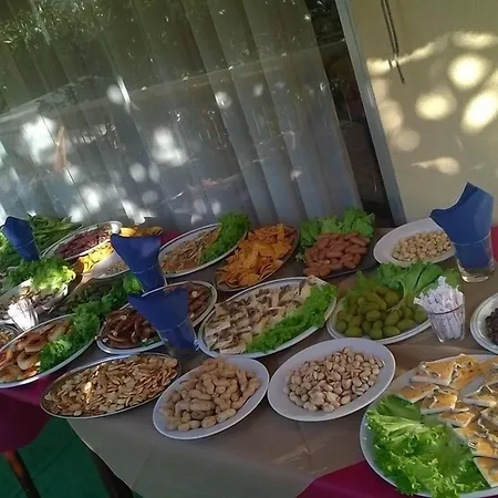 Glenn 3* ريميني