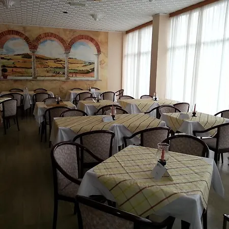 Glenn Hotel