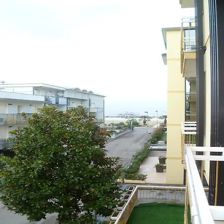 Glenn Hotel 3*